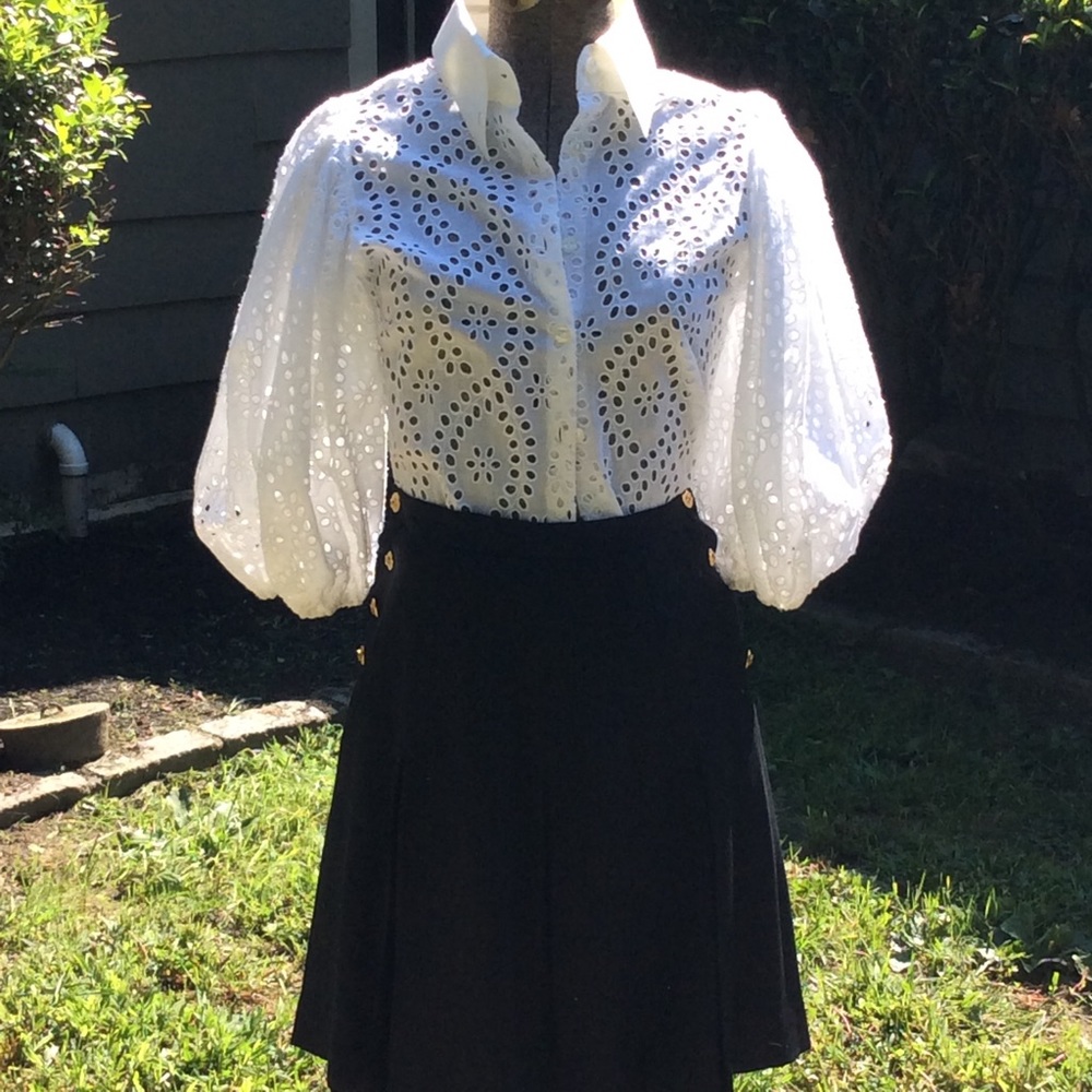 Anne Fontaine Paris slightly damaged white eyelet sz 38